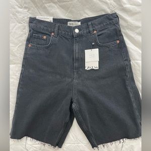 New w tags Zara Bermuda shorts in washed black